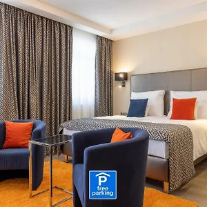 *** Hotel Silver Crown & Residence, Palace Quarter Ungaria